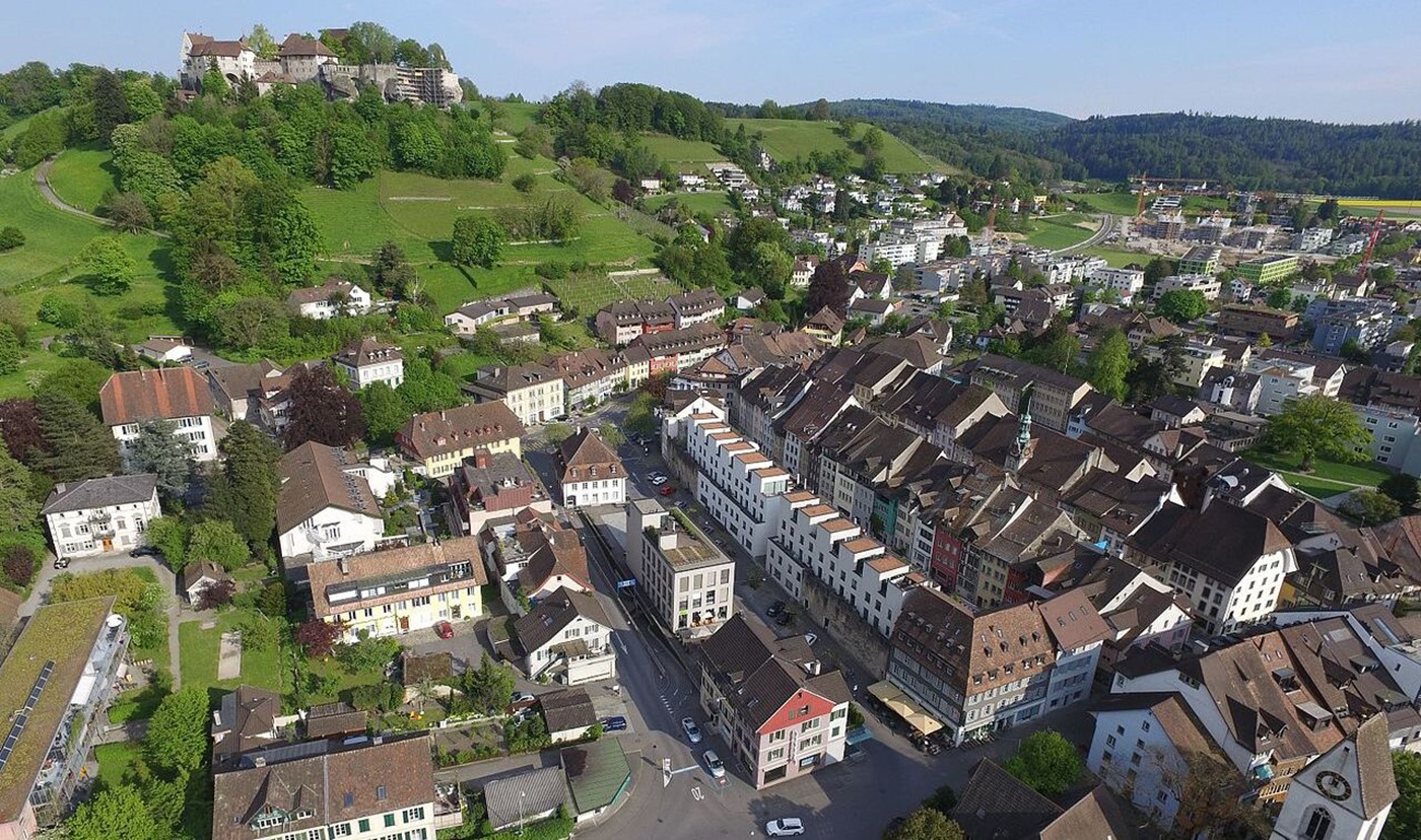 Oben und unten (Bild: Wikipedia)