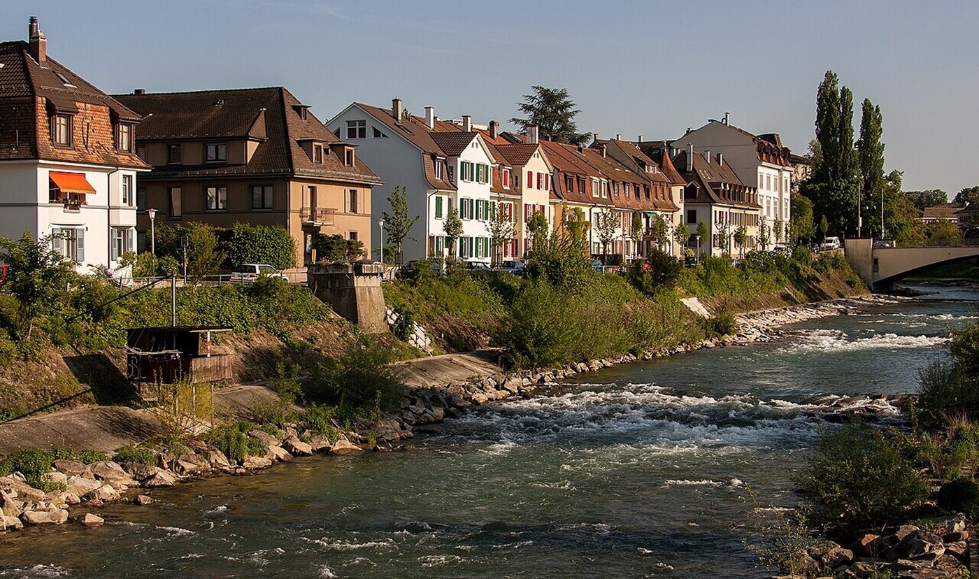 4127 Basel-Land (Bild: Wikipedia)